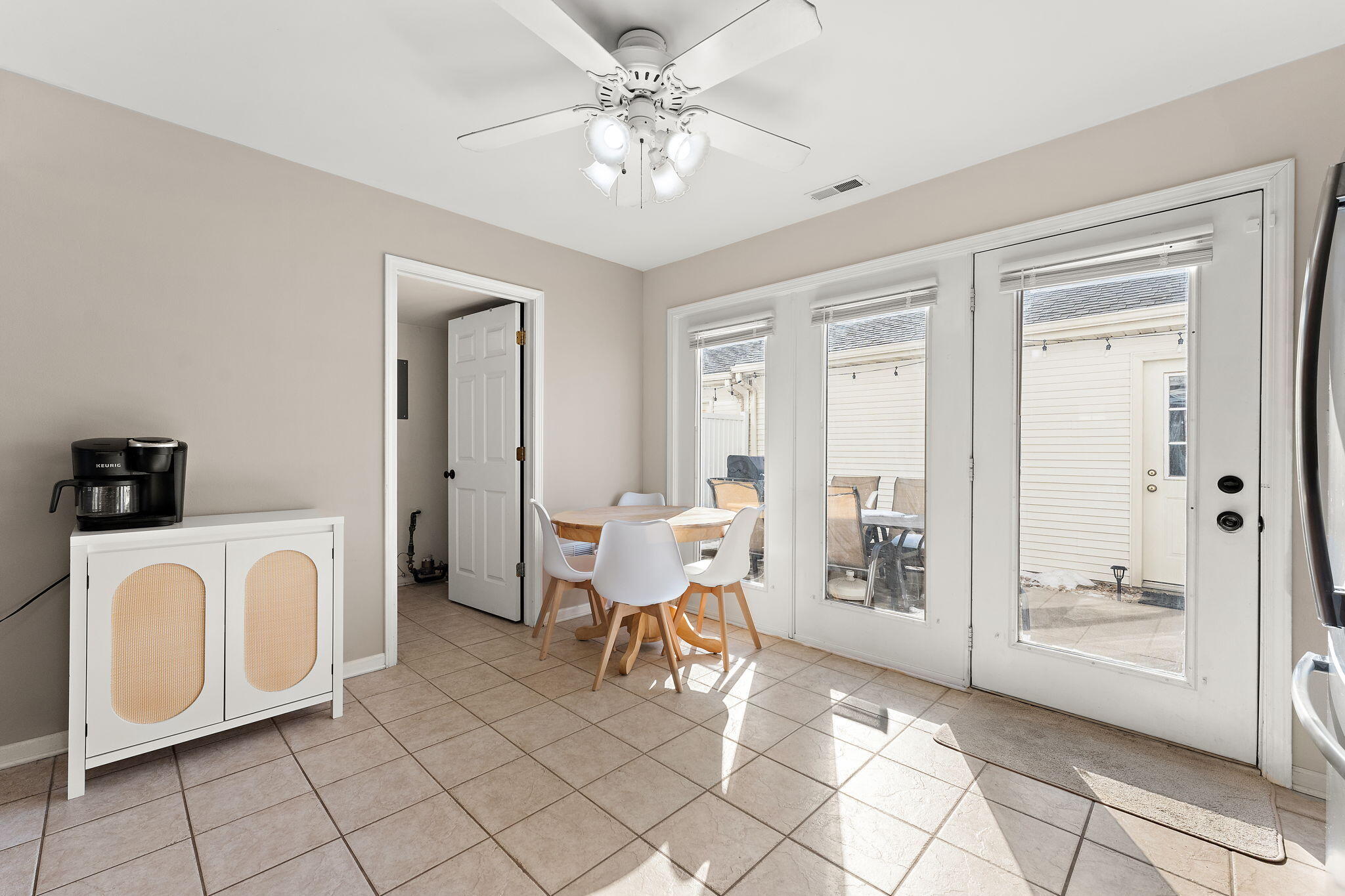 1823 Beech Court Crown Point, IN 46307 - Photo 11 of 19 2048x1365