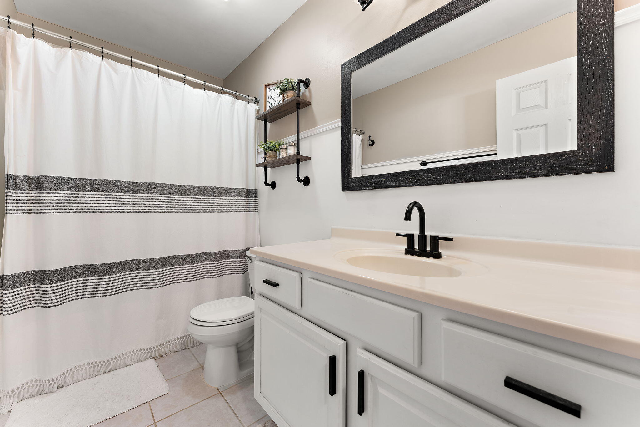 1823 Beech Court Crown Point, IN 46307 - Photo 14 of 19 2048x1365