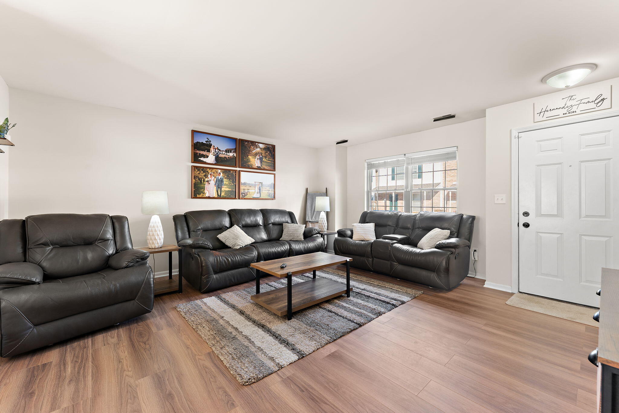 1823 Beech Court Crown Point, IN 46307 - Photo 4 of 19 2048x1365