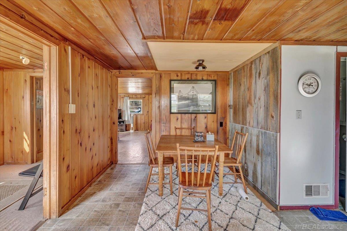 8169 Lakeshore Road Lexington, MI 48450 - Photo 7 of 14