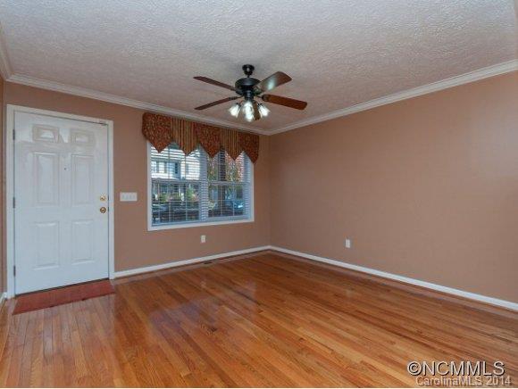 9 Bridgestone Road Swannanoa, NC 28778 - Photo 2 of 16 Gallery Image 2