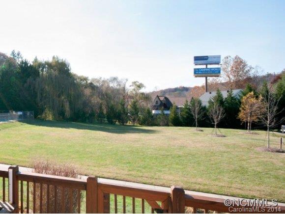 9 Bridgestone Road Swannanoa, NC 28778 - Photo 15 of 16 Gallery Image 15