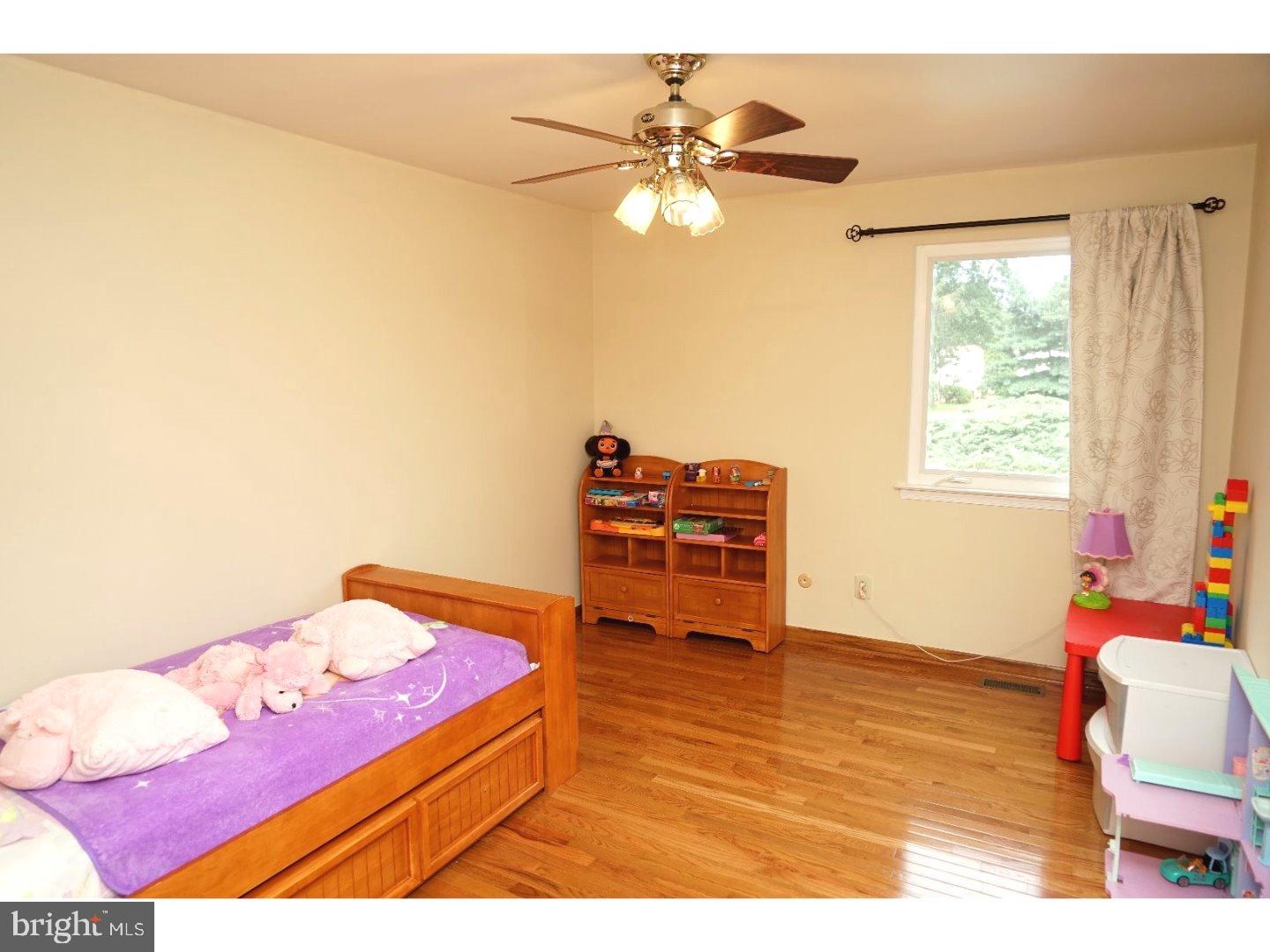39 Tulip Road Holland, PA 18966 - Photo 14 of 18 Bedroom 4