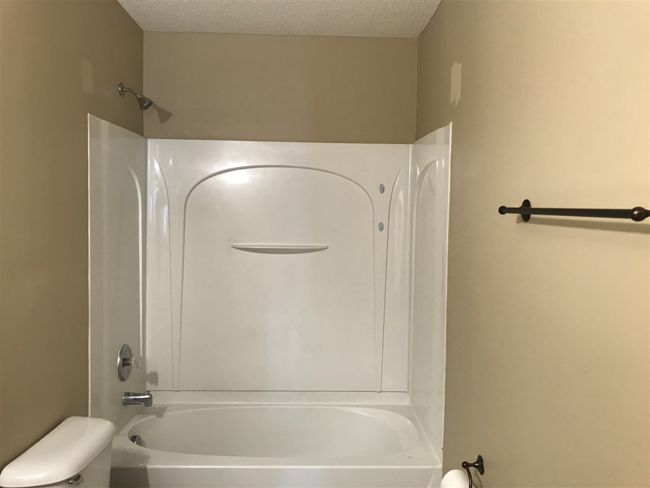 116 Oakton Ridge Place Garner, NC 27529 - Photo 17 of 20 Hall Bathroom