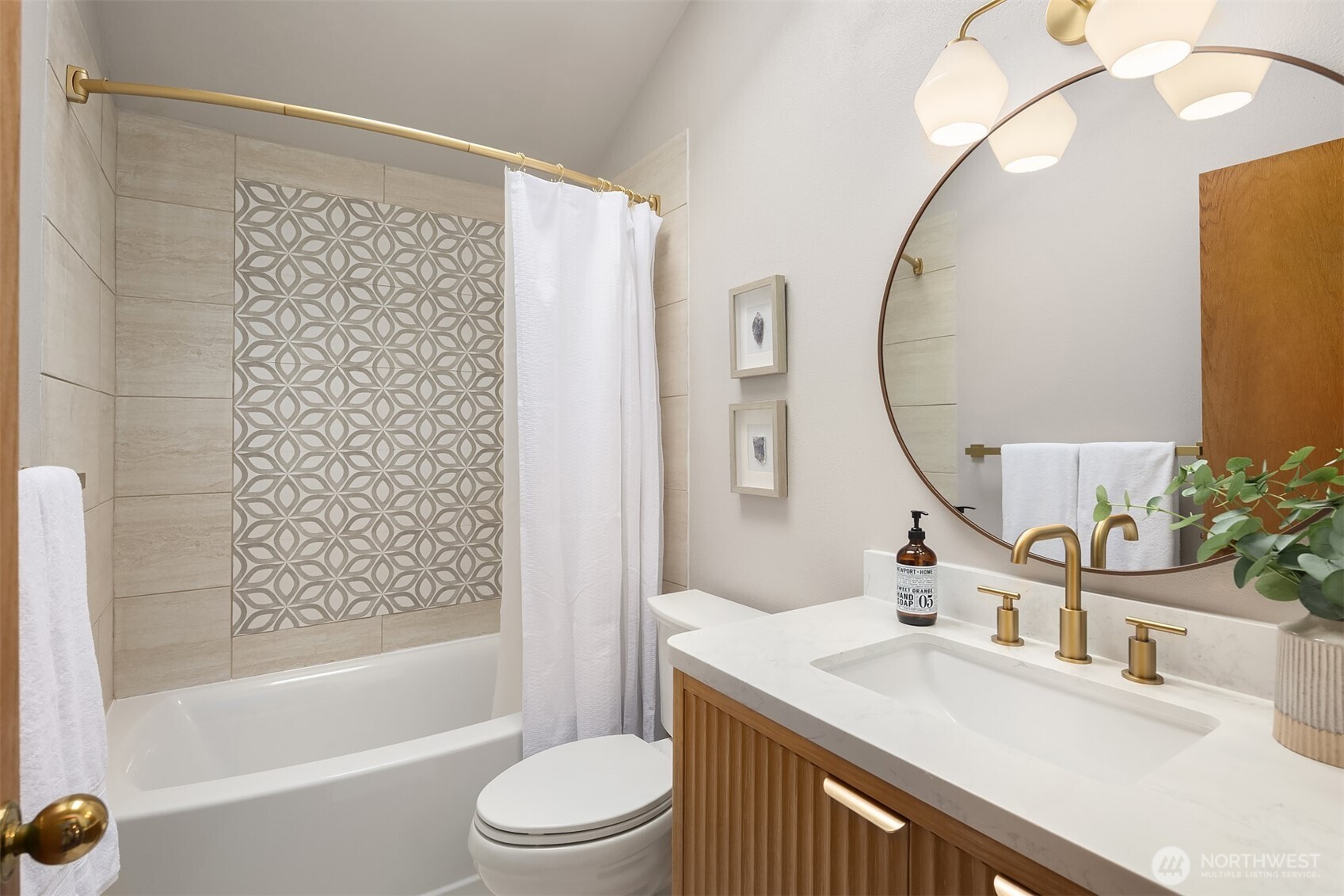 6530 138th Place Southwest Edmonds, WA 98026 - Photo 21 of 39 Gallery Image 21
