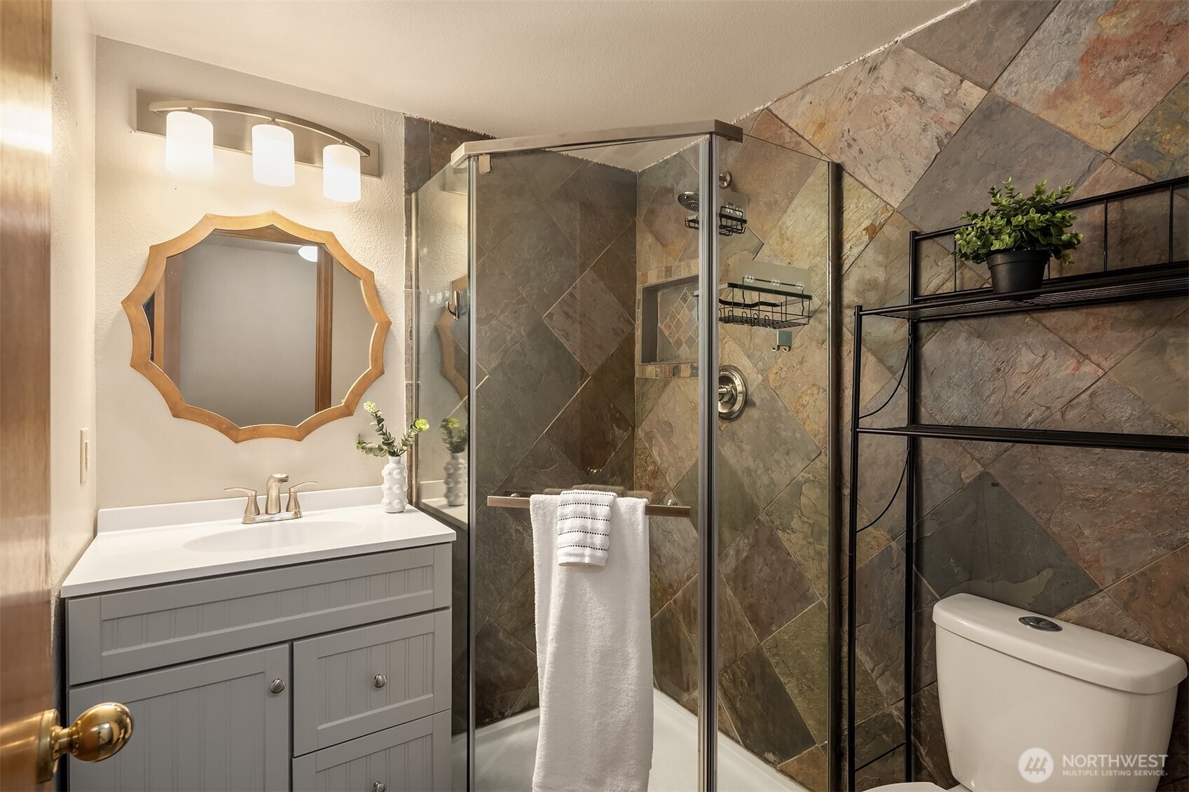 6530 138th Place Southwest Edmonds, WA 98026 - Photo 34 of 39 Gallery Image 34