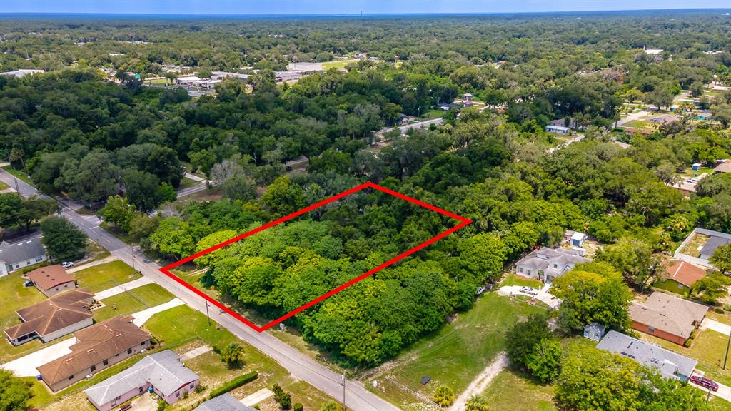 497 West Beresford Road DeLand, FL 32720 - Photo 41 of 44