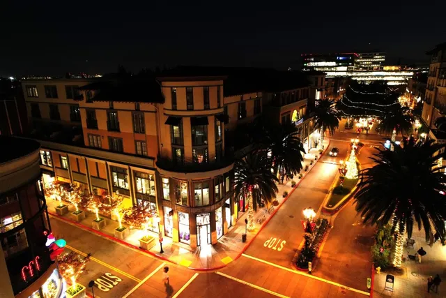 $2,350,000 | 356 Santana Row, Unit 319, San Jose, CA 95128