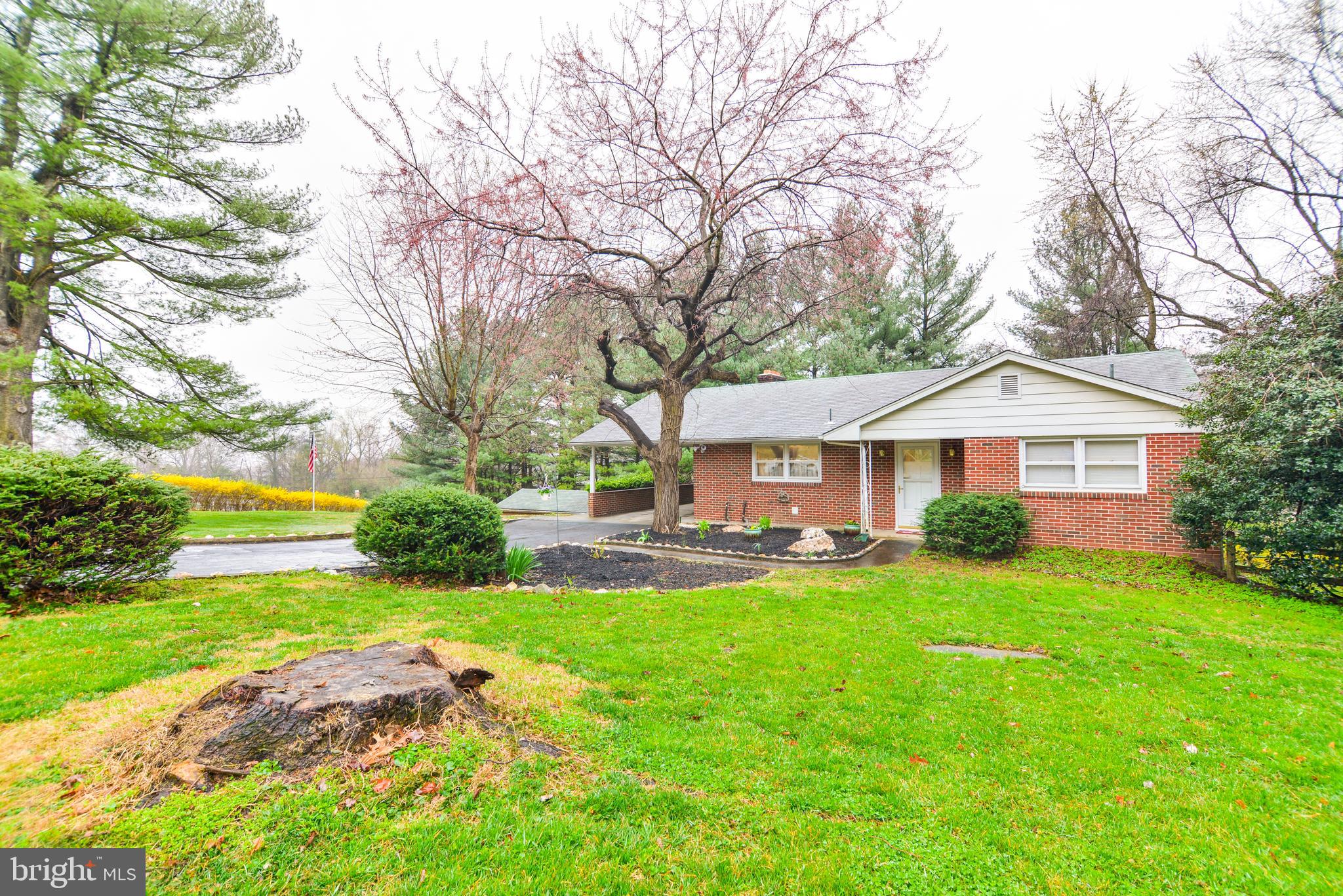 6914 North Clifton Road Frederick, MD 21702 - Photo 4 of 50