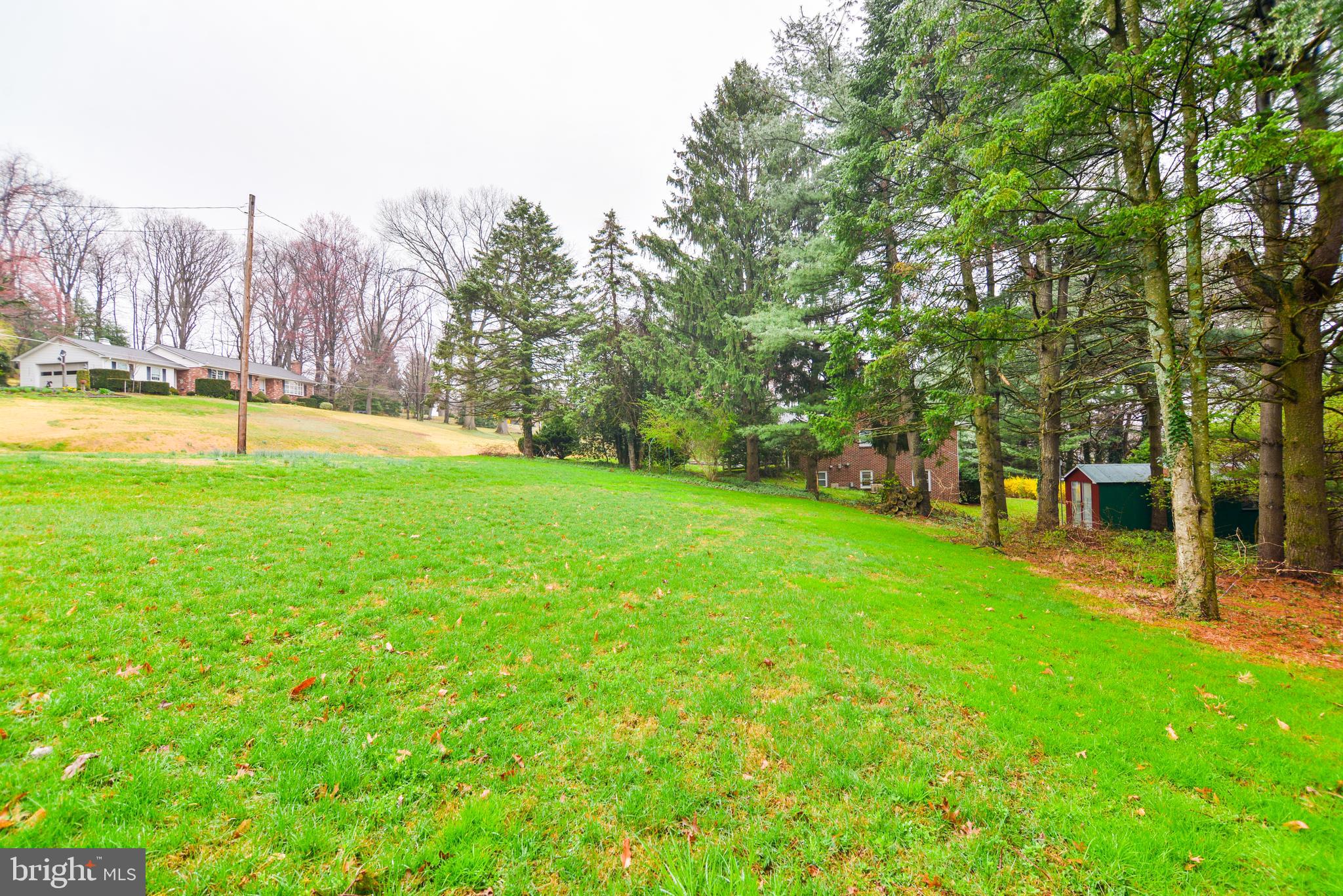 6914 North Clifton Road Frederick, MD 21702 - Photo 49 of 50 Large, flat grassy area in corner of lot