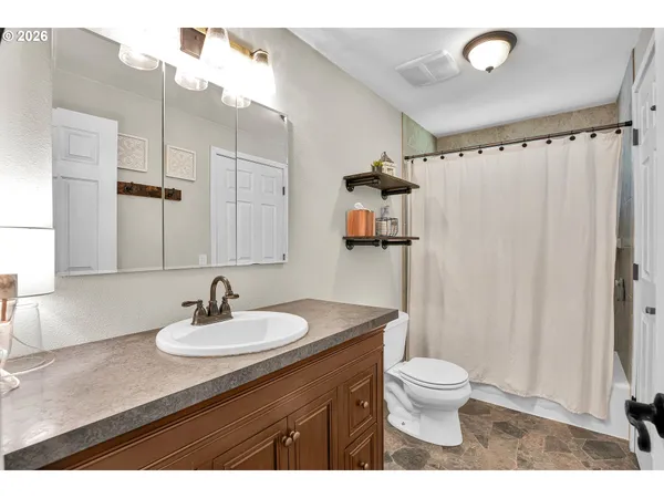 $399,900 | 1334 Northeast 22nd Street, Gresham, OR 97030