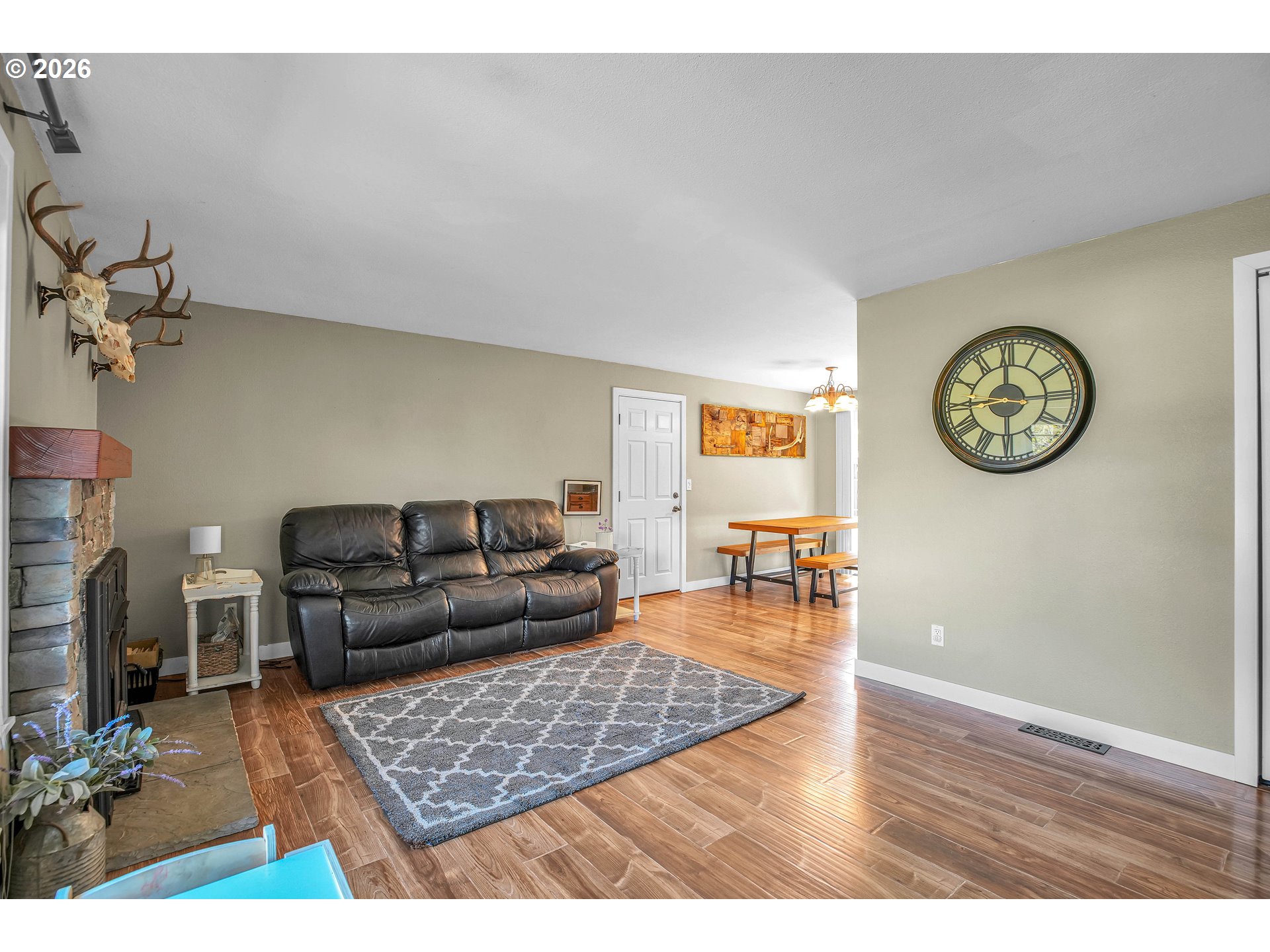 1334 Northeast 22nd Street Gresham, OR 97030 - Photo 2 of 34