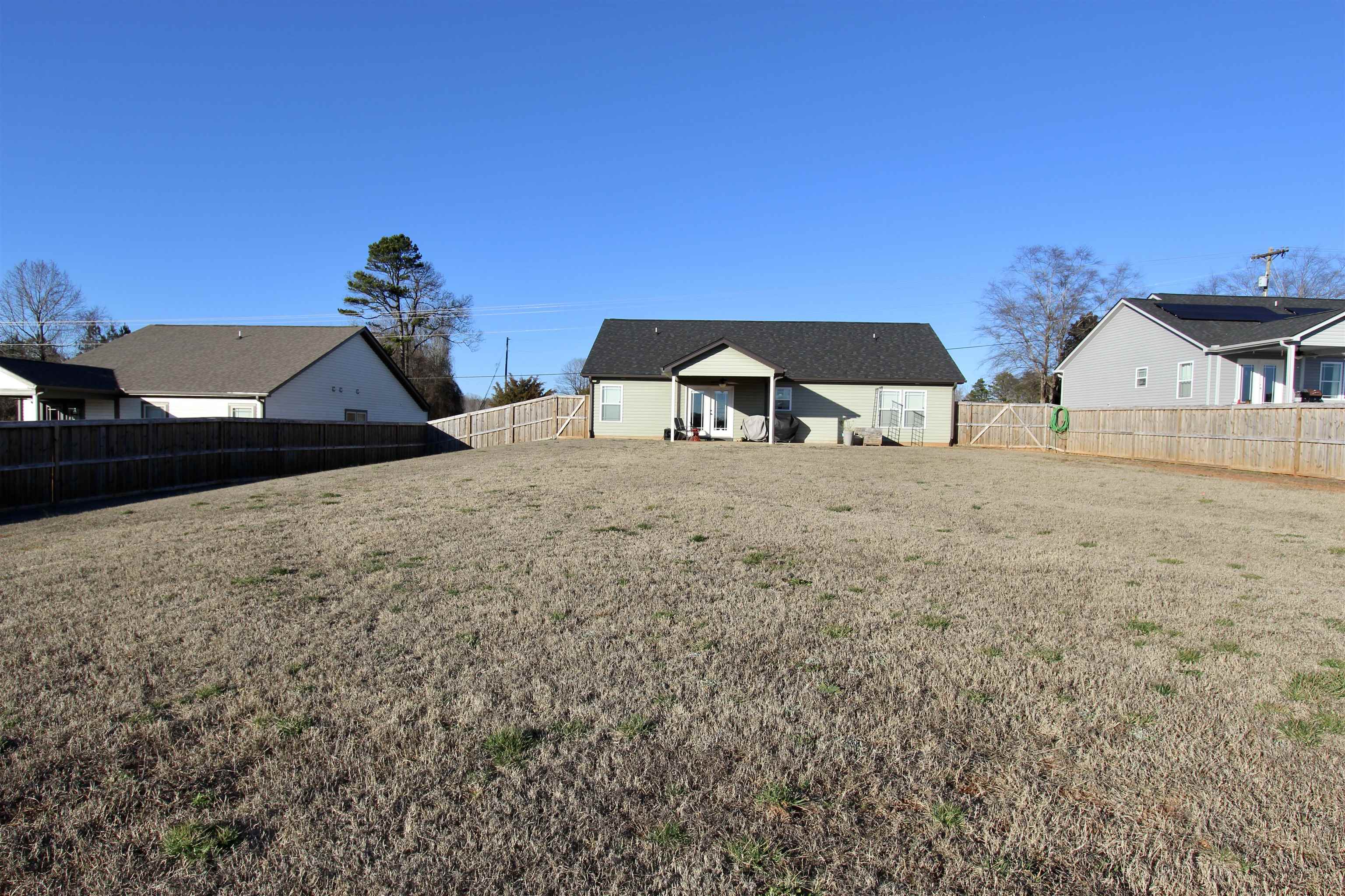 1020 Gibbs Road Wellford, SC 29385 - Photo 21 of 24