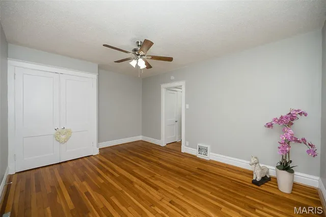 $900 | 4964 Pernod Avenue, Unit A, St. Louis, MO 63139