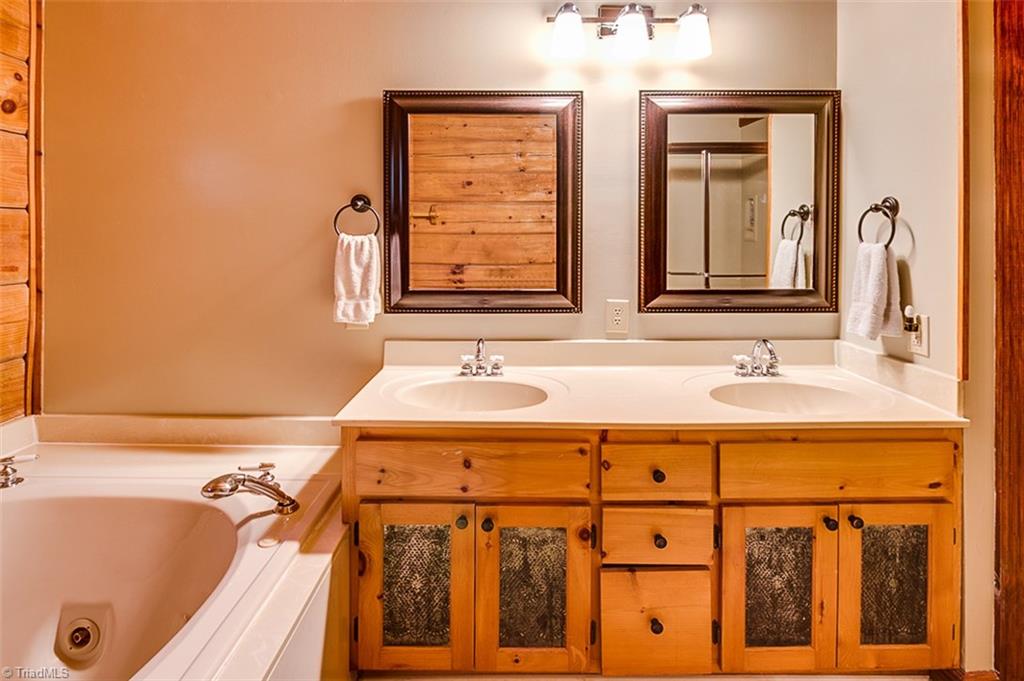 2342 George York Road Randleman, NC 27317 - Photo 12 of 19 Gallery Image 12