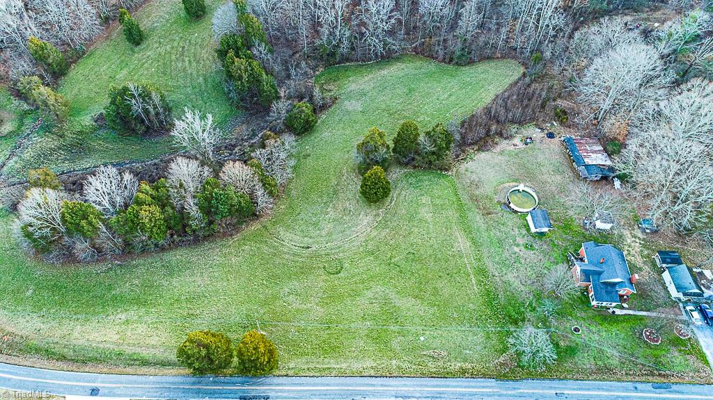 540 Easter Road Lexington, NC 27295 - Photo 7 of 12 Gallery Image 7