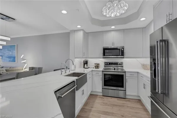 $4,950 | 420 Cove Tower Drive, Unit 802, Naples, FL 34110