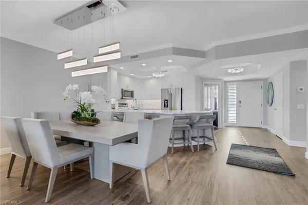 $4,950 | 420 Cove Tower Drive, Unit 802, Naples, FL 34110