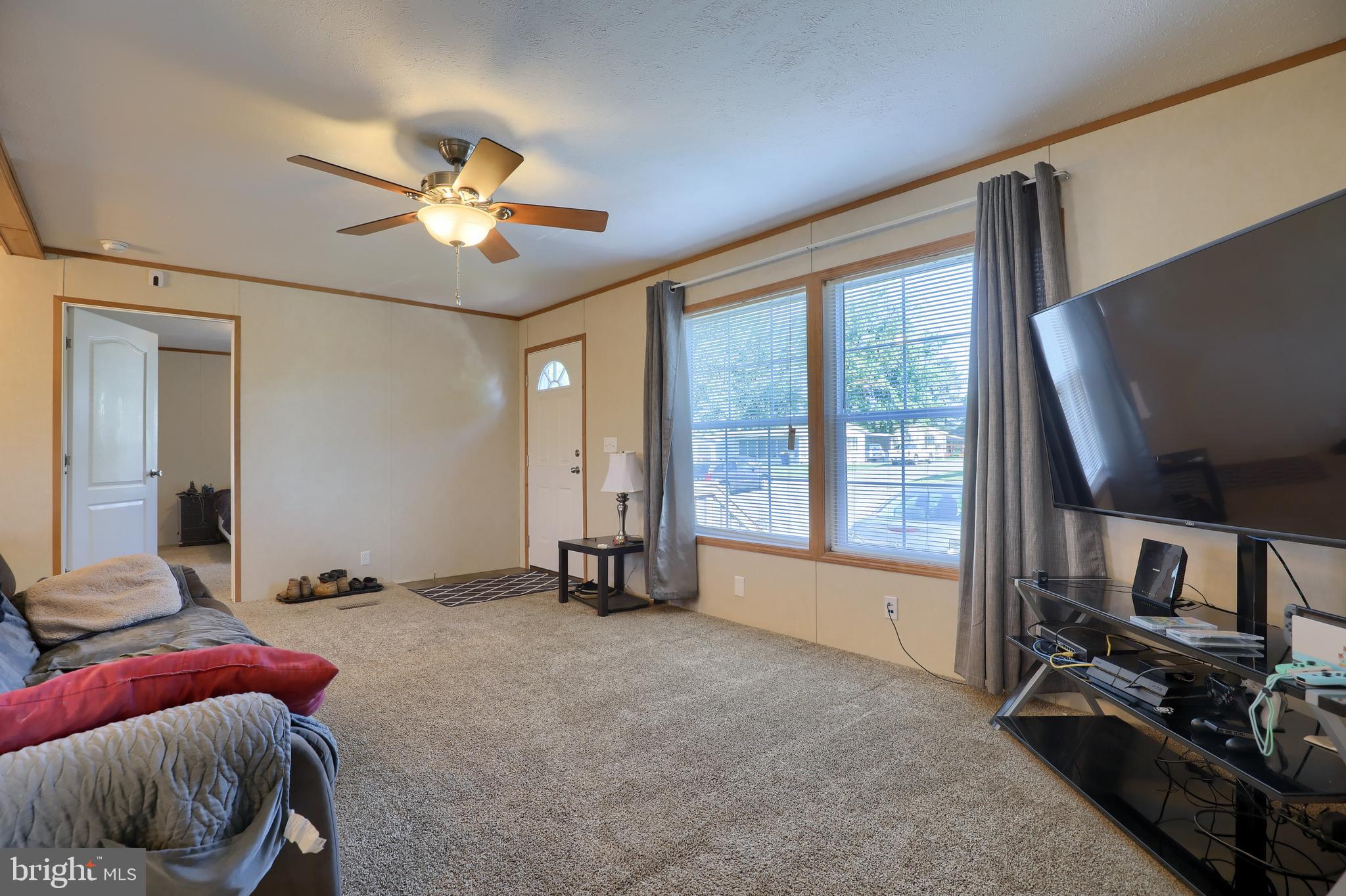 87 Lobin Road East Earl, PA 17519 - Photo 4 of 25 Gallery Image 4