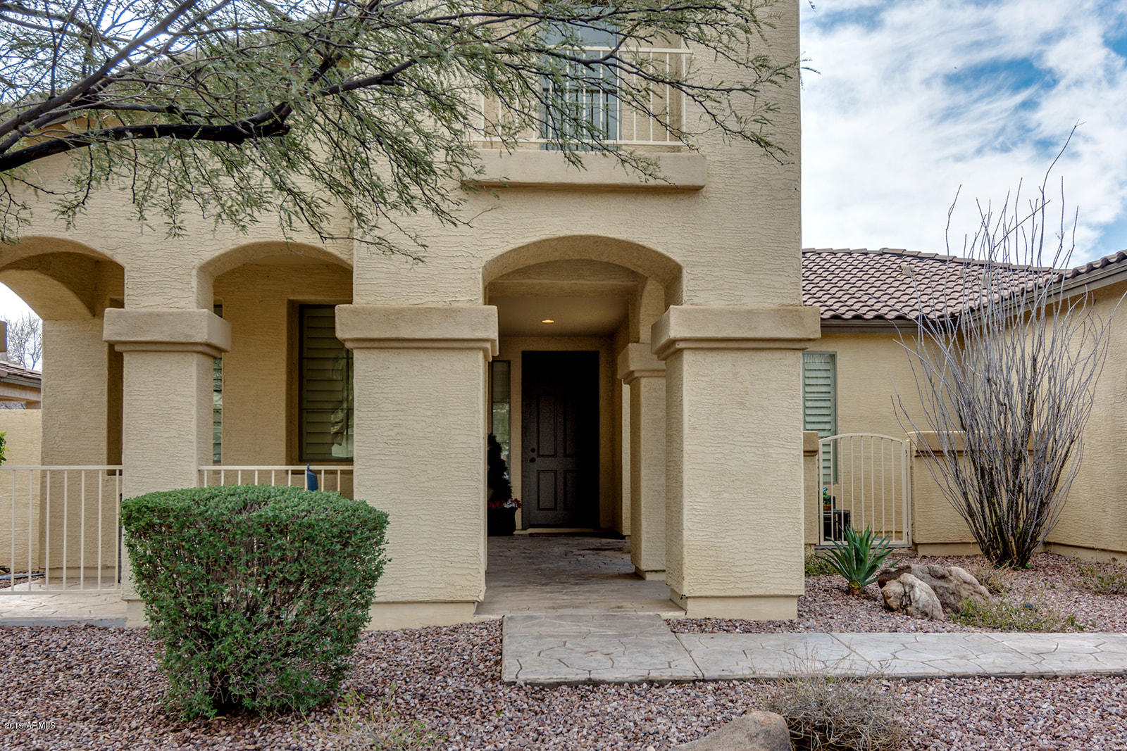 3253 East Blue Ridge Way Gilbert, AZ 85298 - Photo 2 of 32 Welcome Home!