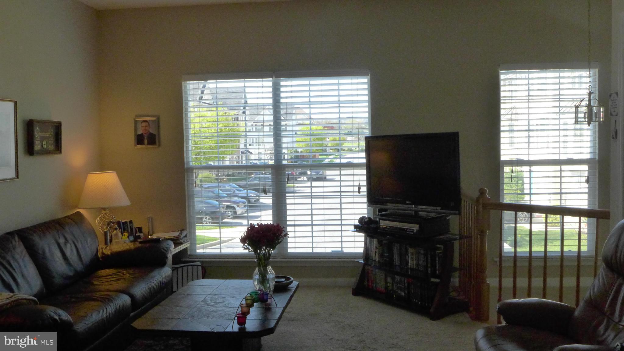 600 Wild Hunt Road Frederick, MD 21703 - Photo 17 of 23 Living Room