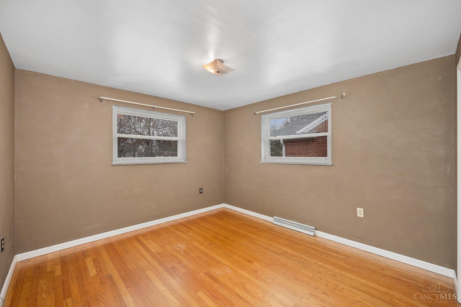 4572 Hunt Road Blue Ash, OH 45242 - Photo 22 of 35