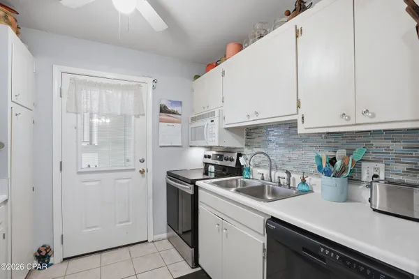 $195,000 | 2100 West Beach Drive, Unit D101, Panama City, FL 32401