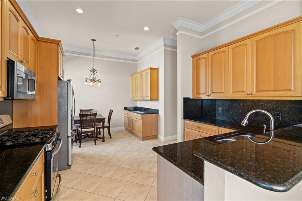 9271 Museo Circle, Unit 204 Naples, FL 34114 - Photo 9 of 29