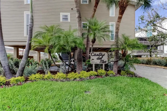 a view of swimming pool and city view