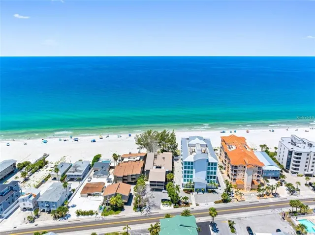 $1,099,000 | 19810 Gulf Boulevard, Unit 3, Indian Shores, FL 33785