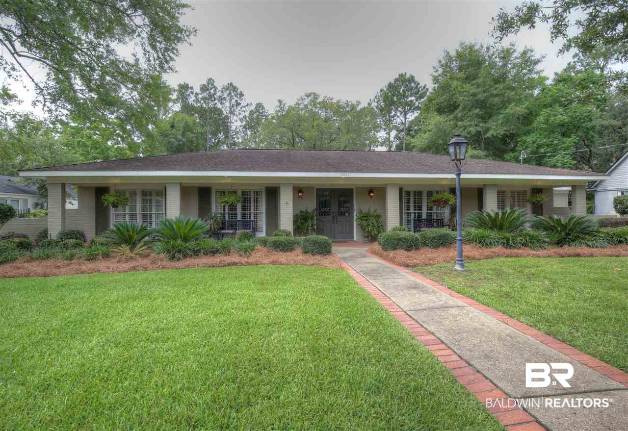 3805 South Conway Drive Mobile, AL 36608 - Photo 1 of 40
