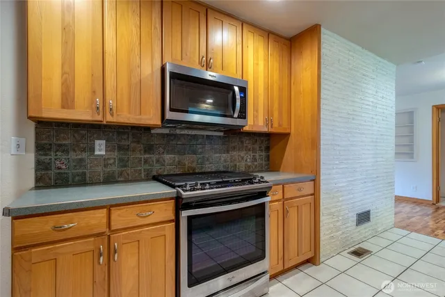 $435,000 | 704 Gladys Street, Walla Walla, WA 99362