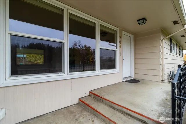 $435,000 | 704 Gladys Street, Walla Walla, WA 99362