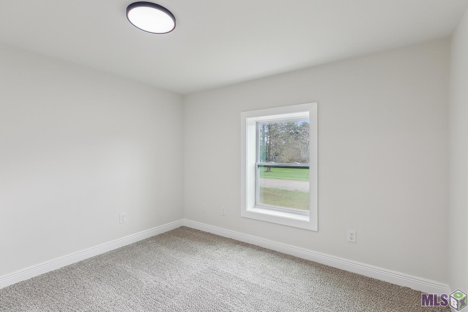 10834 Cloverleaf Drive Denham Springs, LA 70706 - Photo 8 of 23