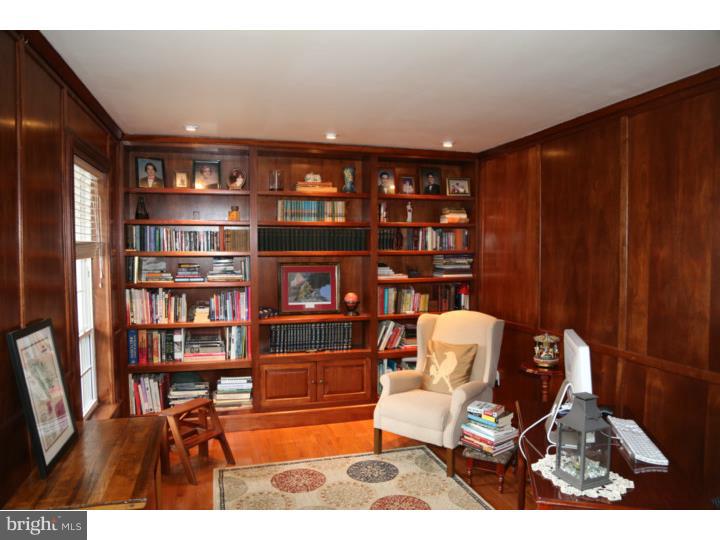 738 Meadowbank Road Kennett Square, PA 19348 - Photo 7 of 25 Library