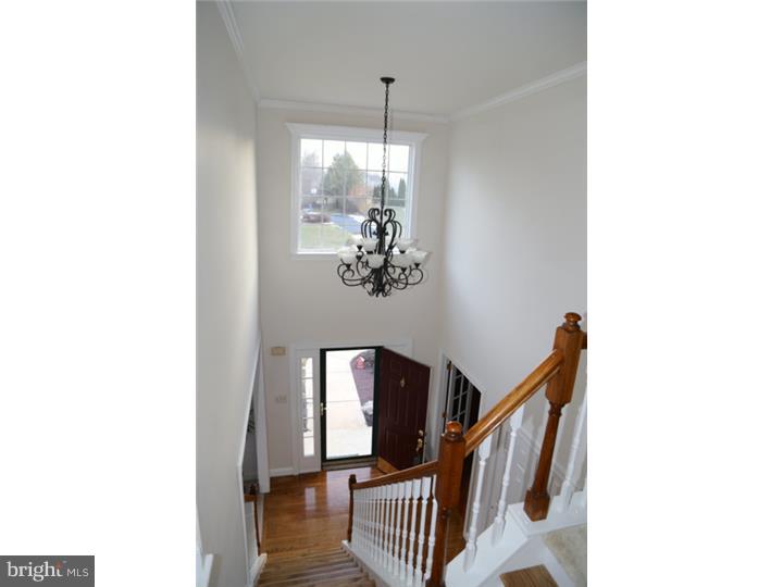 738 Meadowbank Road Kennett Square, PA 19348 - Photo 10 of 25 Hallway