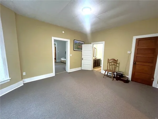 $112,500 | 220 East Benton Street, Carrollton, MO 64633