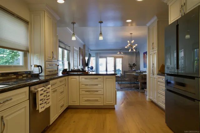 $5,300 | 4549 Cove Drive, Unit A, Carlsbad, CA 92008