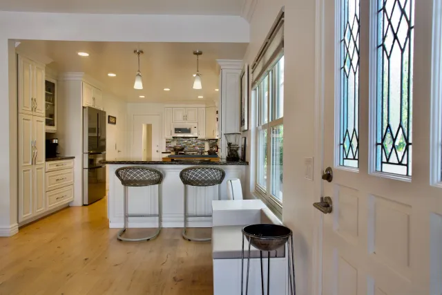 $5,300 | 4549 Cove Drive, Unit A, Carlsbad, CA 92008