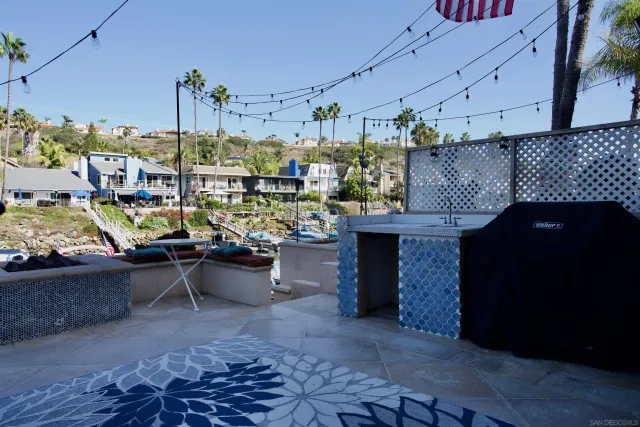 $5,300 | 4549 Cove Drive, Unit A, Carlsbad, CA 92008