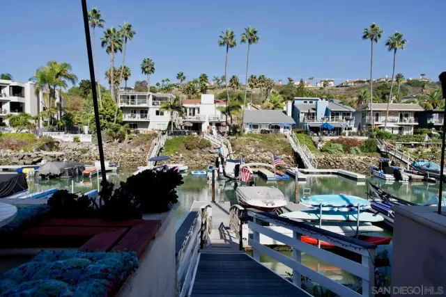 $5,300 | 4549 Cove Drive, Unit A, Carlsbad, CA 92008