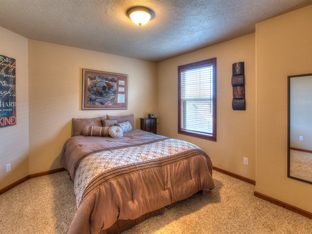 17807 East Apollo Road Greenacres, WA 99016 - Photo 14 of 20 Gallery Image 14