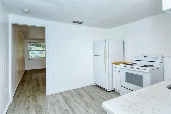 $1,295 | 647 Church Street, Unit A, Nokomis, FL 34275