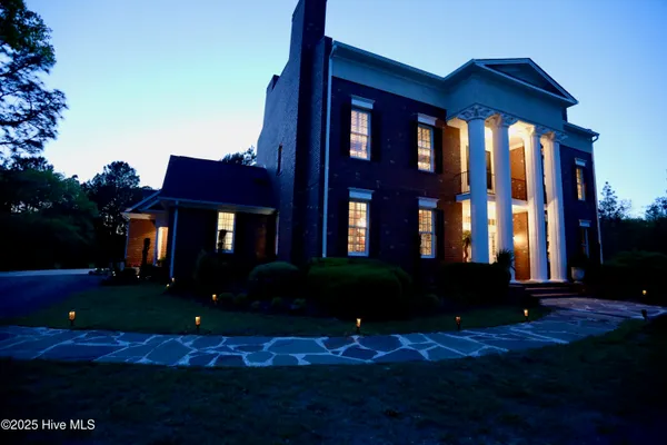 $2,400,000 | 6680 Beulah Hill Church Road, West End, NC 27376