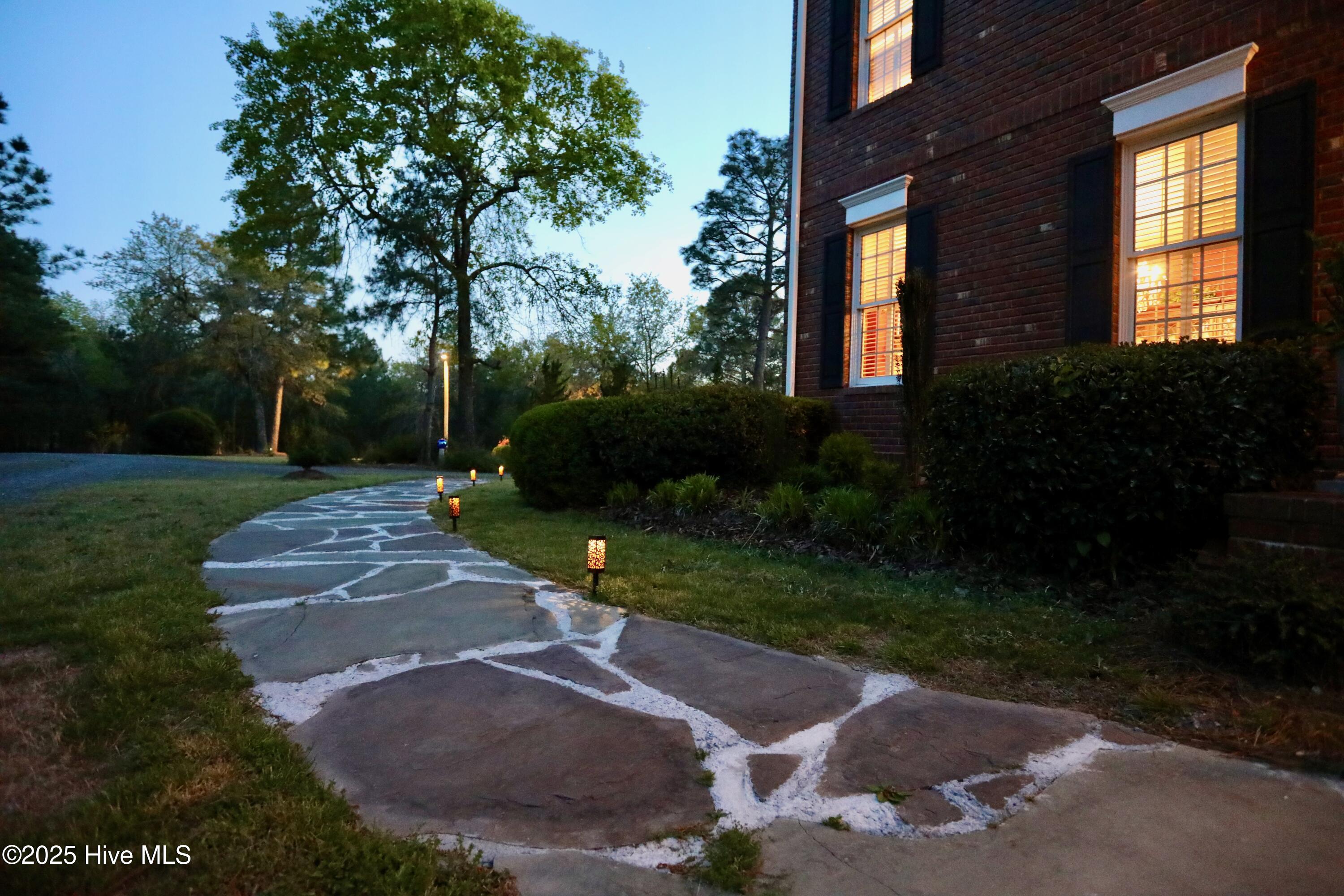 6680 Beulah Hill Church Road West End, NC 27376 - Photo 13 of 141 Evening Front Stone Sidewalk