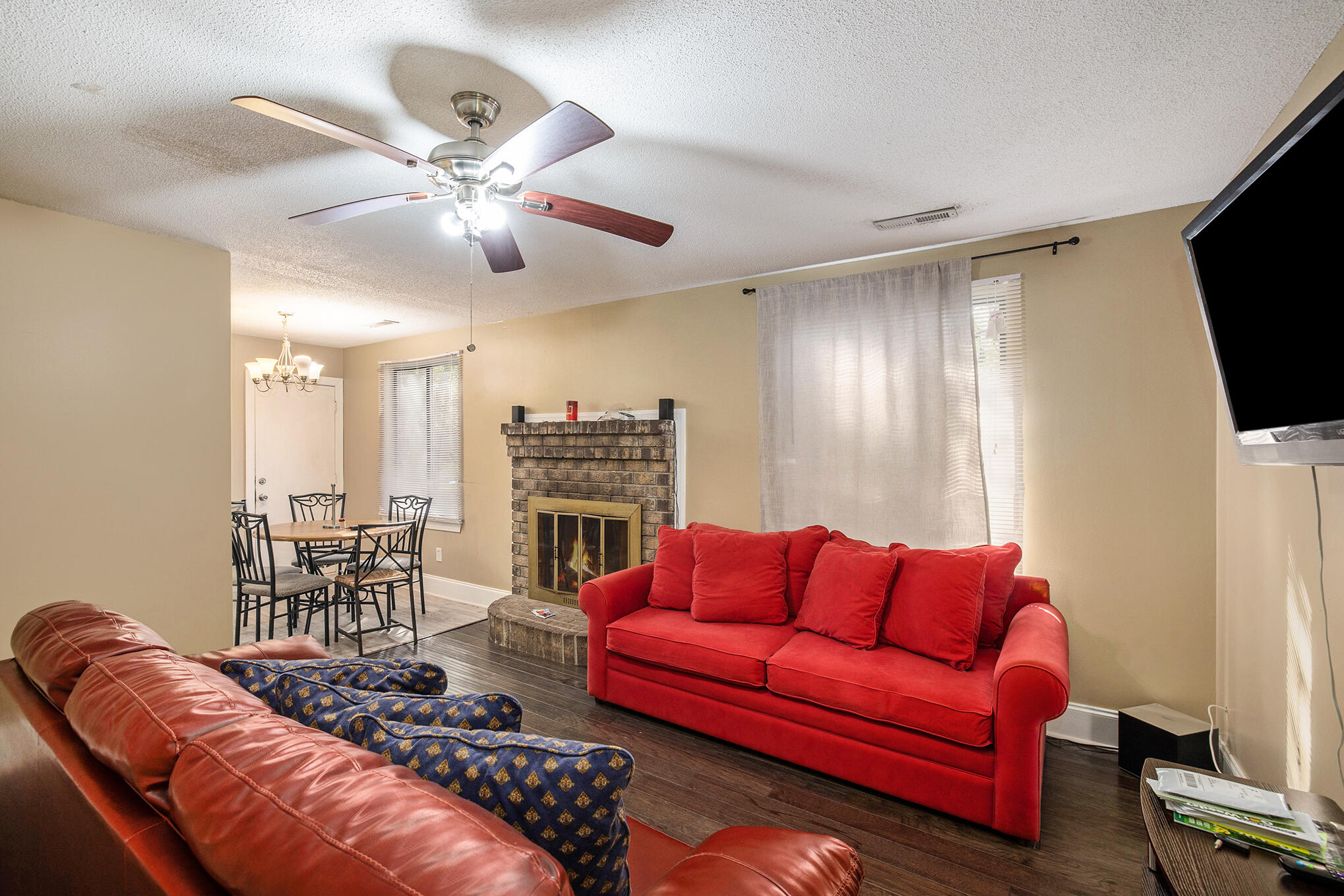 71 Oak Grove Road Goose Creek, SC 29445 - Photo 7 of 26 Living Area
