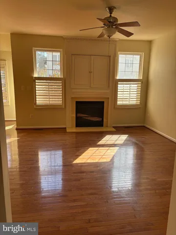 $3,200 | 43725 Banshee Heights Terrace, Ashburn, VA 20148