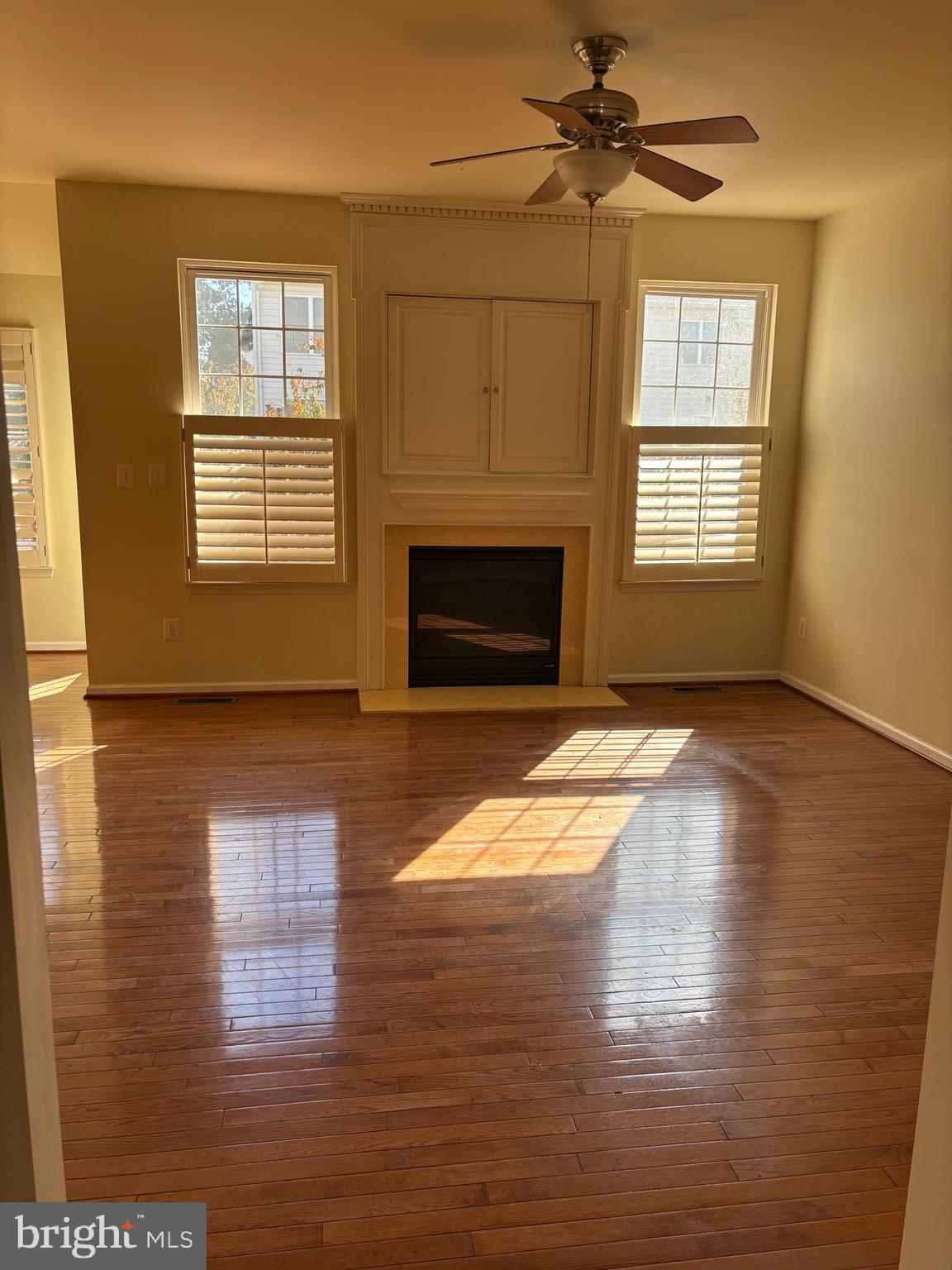 43725 Banshee Heights Terrace Ashburn, VA 20148 - Photo 8 of 30 Built in TV Cabinet