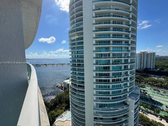 2101 Brickell Avenue, Unit 2411 Miami, FL 33129 - Photo 9 of 10 a view of a bathroom