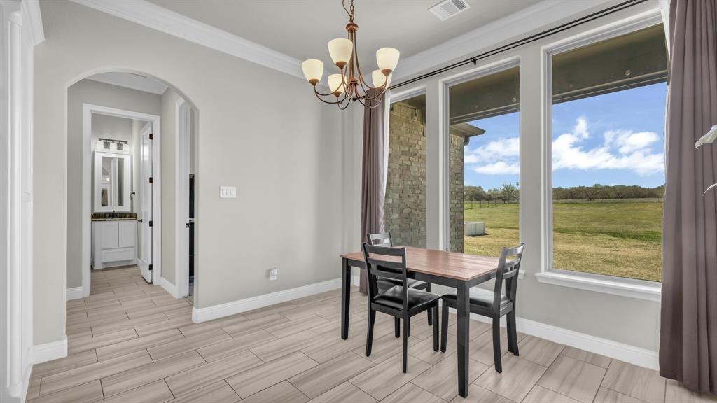 122 Altom Road Springtown, TX 76082 - Photo 13 of 38
